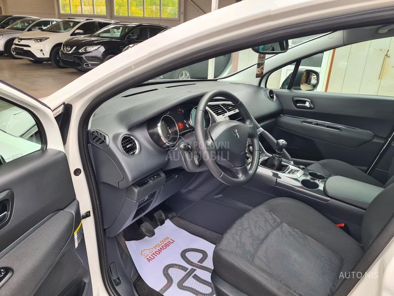 Peugeot 3008 1.6 HDI PREMIUM