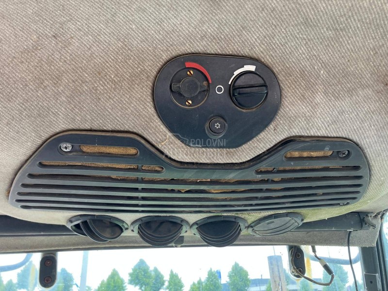 Claas NECTIS 257 VL  VOĆARSKI