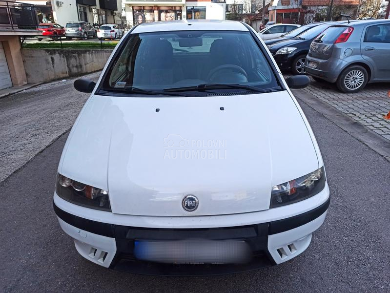 Fiat Punto 1.2 8v VREDl VlDETl