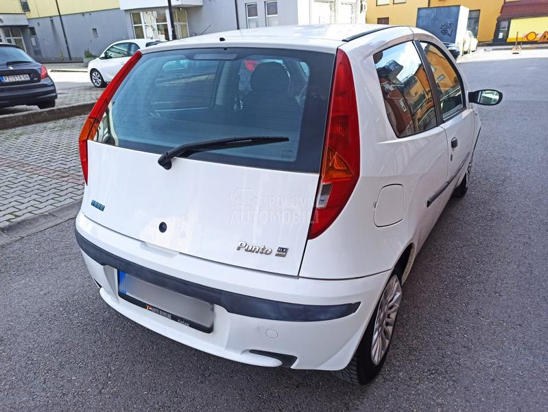 Fiat Punto 1.2 8v VREDl VlDETl