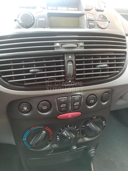 Fiat Punto 1.2 8v VREDl VlDETl