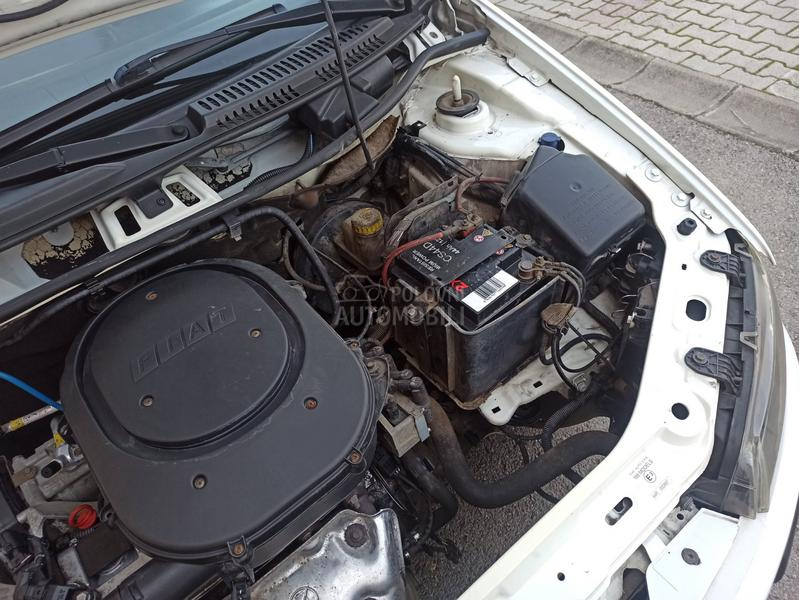 Fiat Punto 1.2 8v VREDl VlDETl