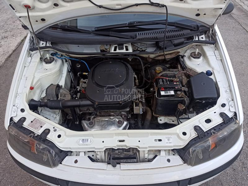 Fiat Punto 1.2 8v VREDl VlDETl