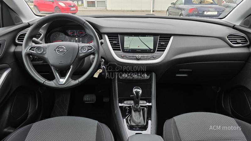 Opel Grandland X 1.2 business/ AUT