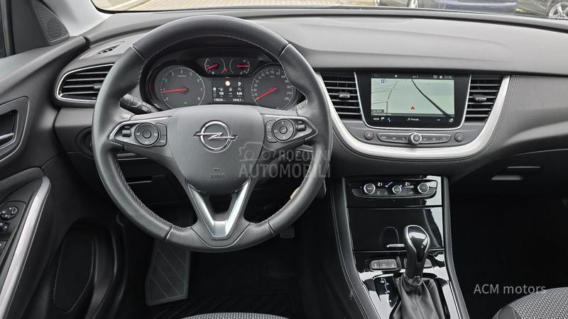 Opel Grandland X 1.2 business/ AUT