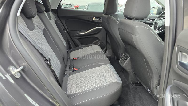 Opel Grandland X 1.2 business/ AUT