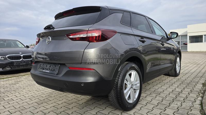 Opel Grandland X 1.2 business/ AUT