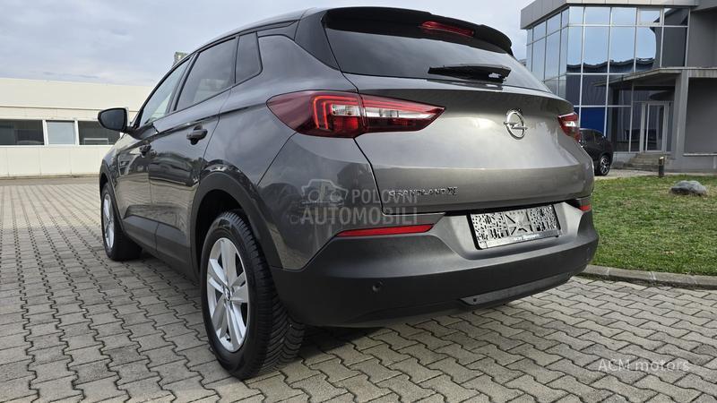 Opel Grandland X 1.2 business/ AUT