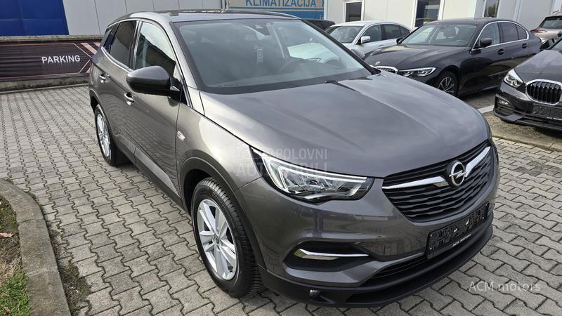 Opel Grandland X 1.2 business/ AUT
