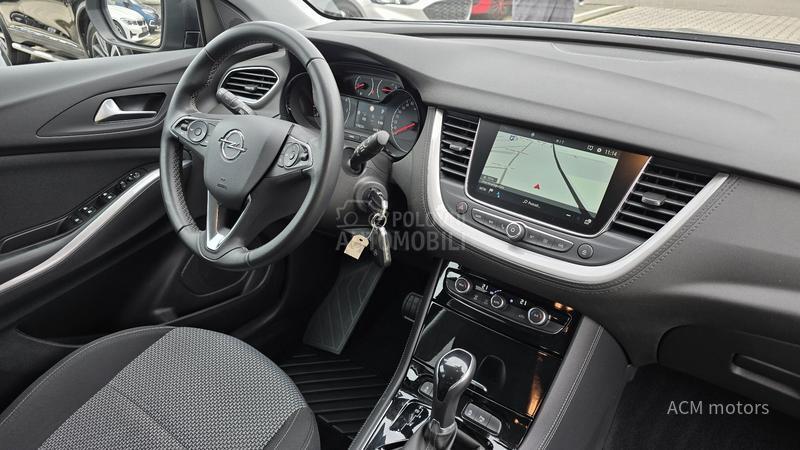 Opel Grandland X 1.2 business/ AUT