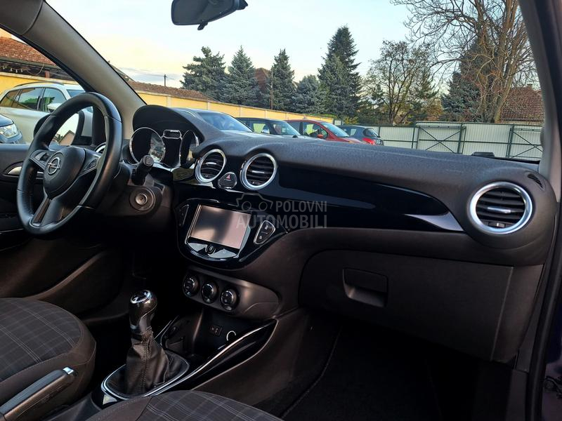 Opel Adam POGLEDATI TEXT