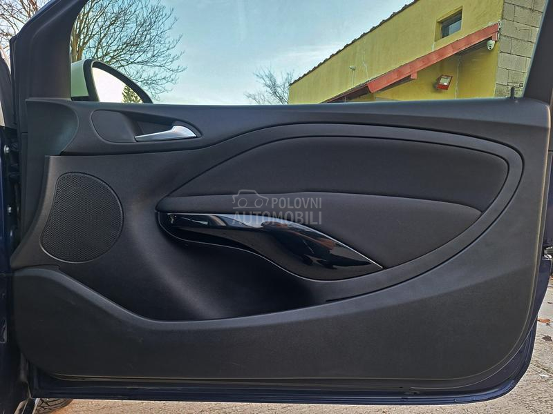 Opel Adam POGLEDATI TEXT