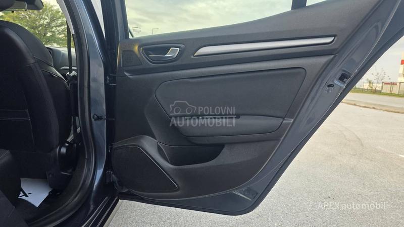 Renault Megane 1.5 BlueDci EDC