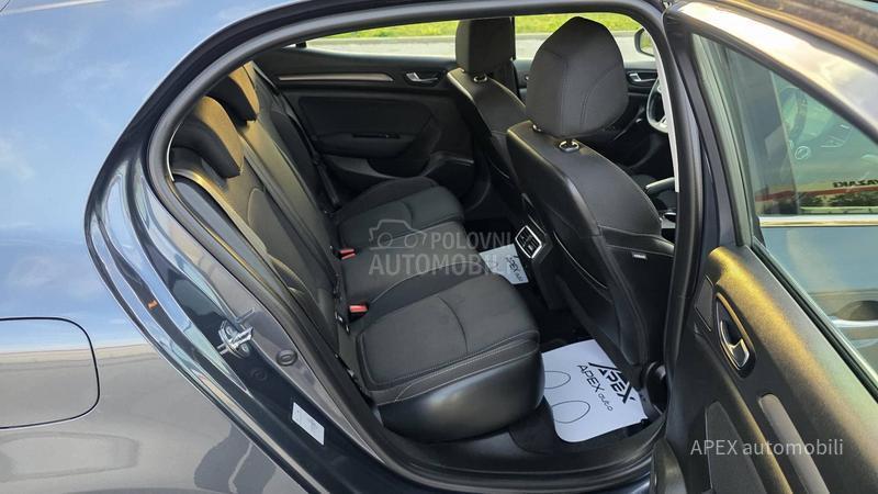 Renault Megane 1.5 BlueDci EDC