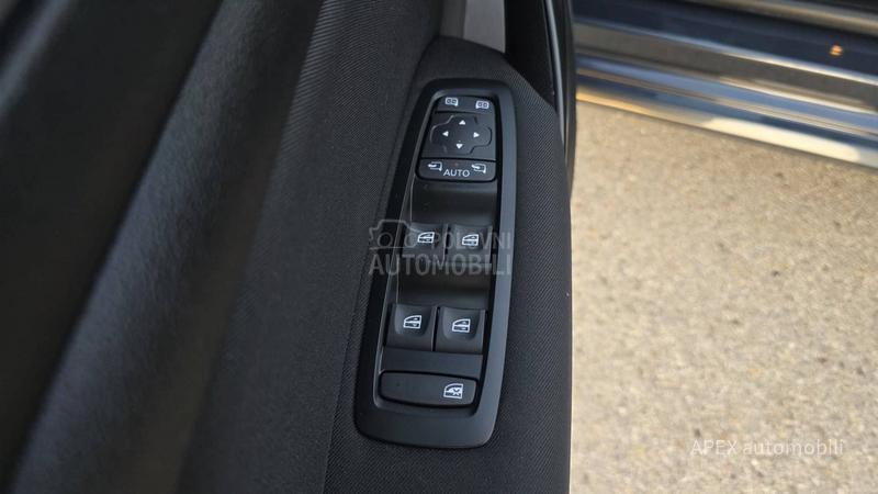 Renault Megane 1.5 BlueDci EDC