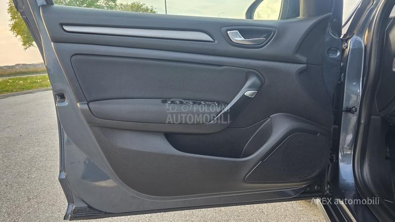 Renault Megane 1.5 BlueDci EDC