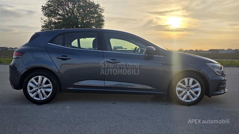 Renault Megane 1.5 BlueDci EDC
