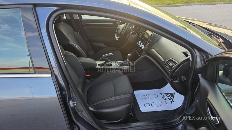 Renault Megane 1.5 BlueDci EDC