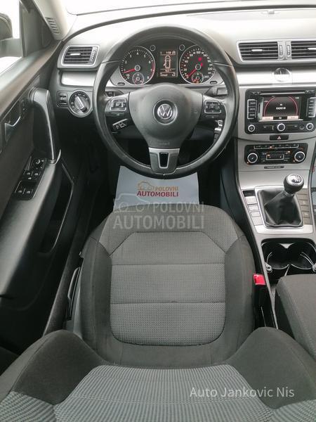 Volkswagen Passat B7 1.4i TREND LINE CH