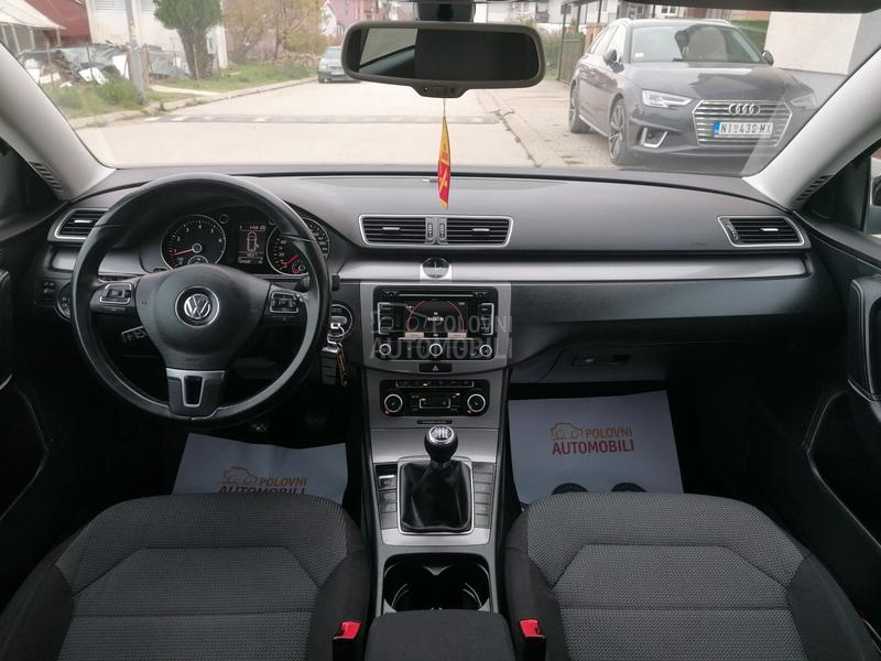 Volkswagen Passat B7 1.4i TREND LINE CH