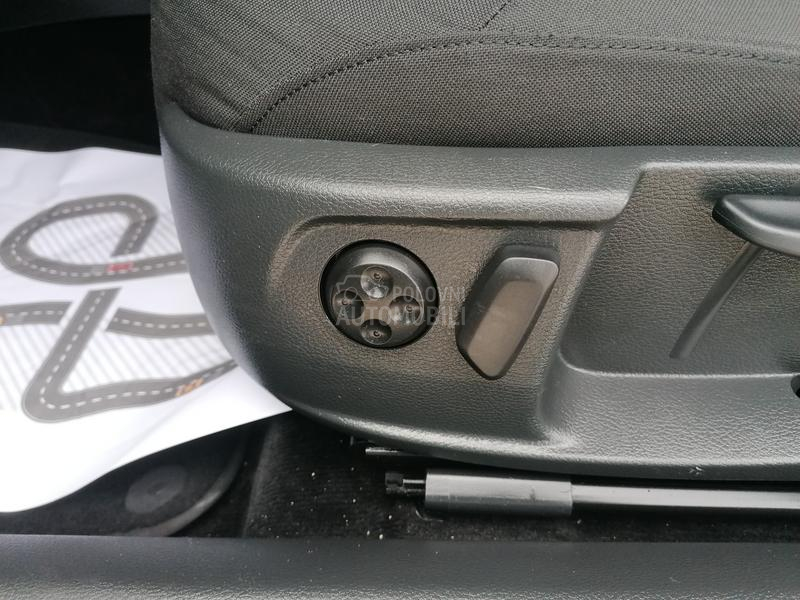 Volkswagen Passat B7 1.4i TREND LINE CH