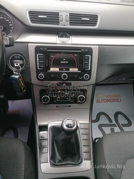 Volkswagen Passat B7 1.4i TREND LINE CH