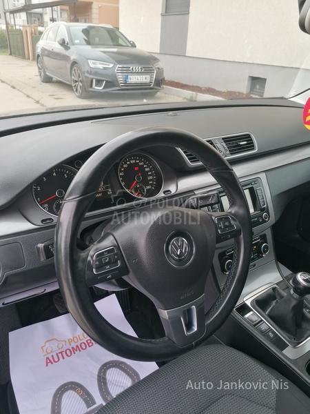 Volkswagen Passat B7 1.4i TREND LINE CH