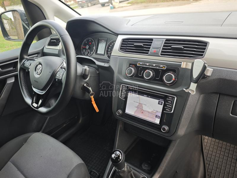 Volkswagen Caddy 1.6 TDI HIGHLINE