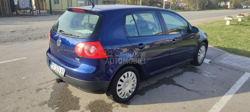 Volkswagen Golf 5 