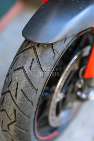 Ducati Multistrada 1200s