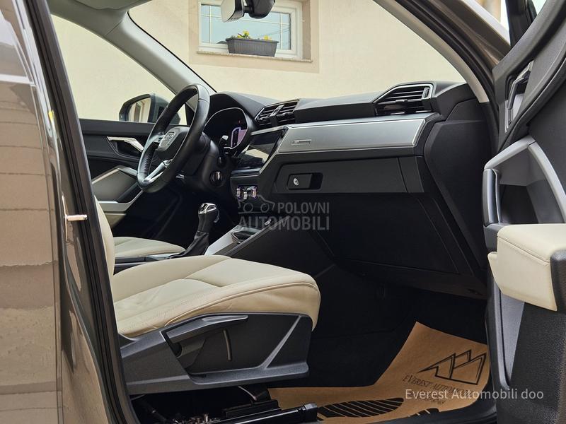 Audi Q3 2.0TDi/S LINE/NARDO