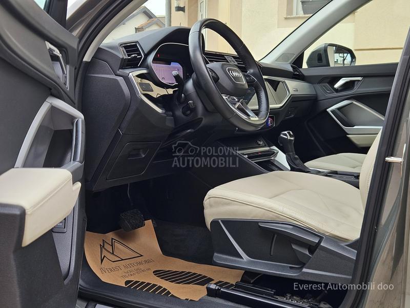 Audi Q3 2.0TDi/S LINE/NARDO