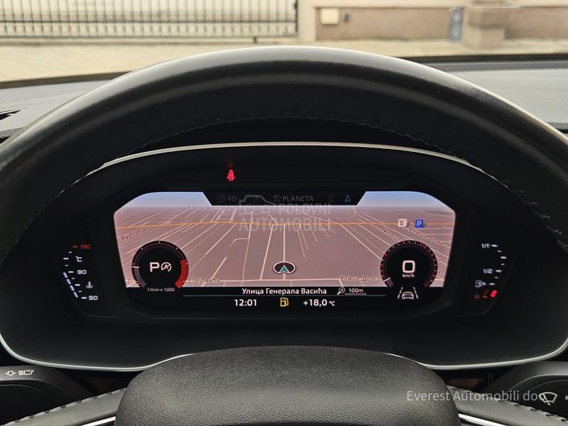 Audi Q3 2.0TDi/S LINE/NARDO