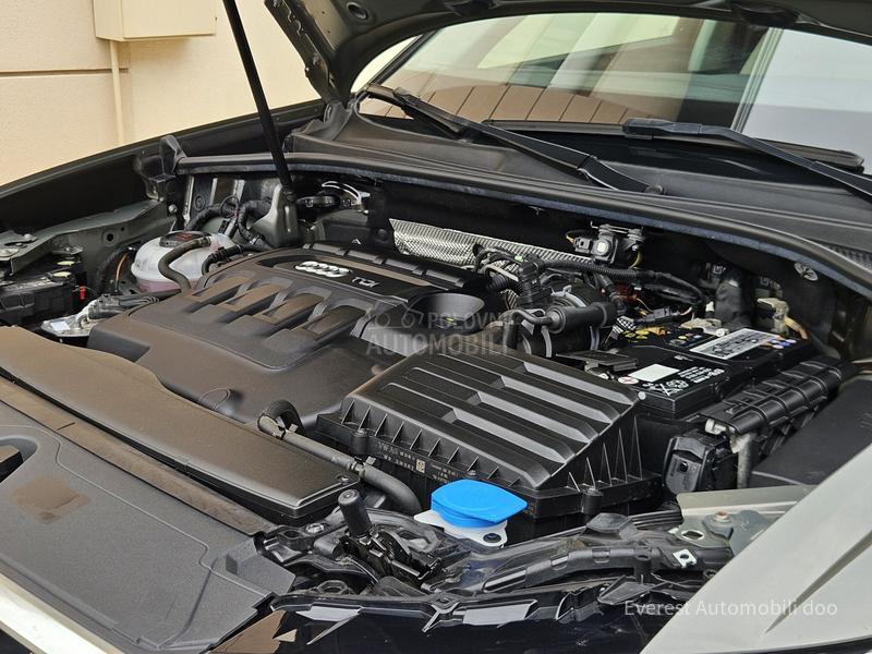 Audi Q3 2.0TDi/S LINE/NARDO