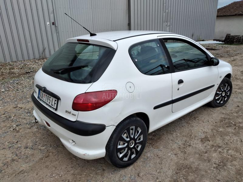 Peugeot 206 