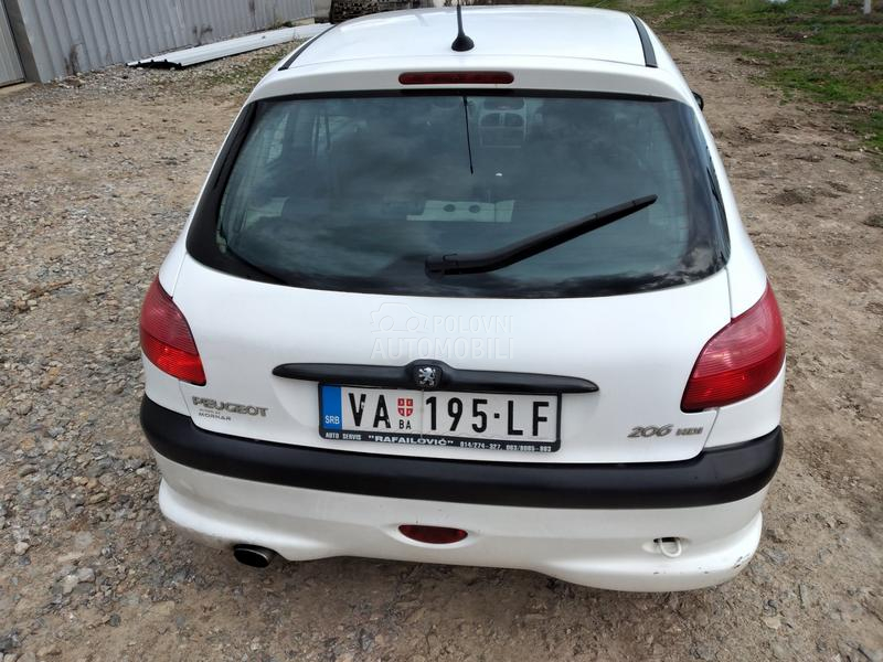 Peugeot 206 