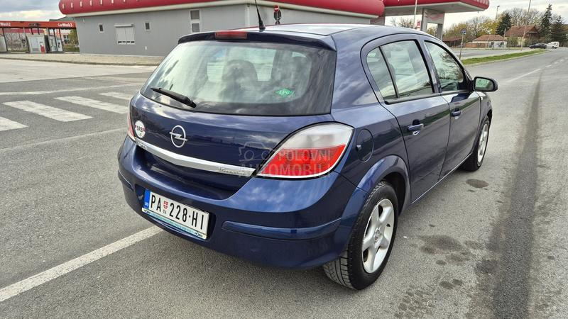 Opel Astra H 1.6 T.N.G