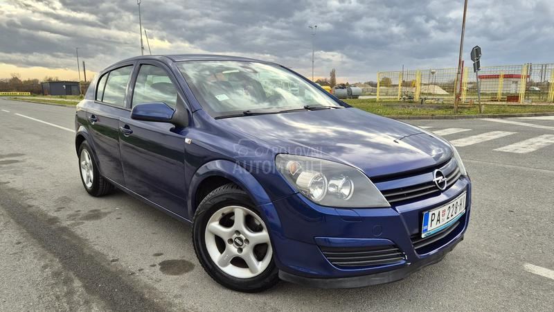 Opel Astra H 1.6 T.N.G