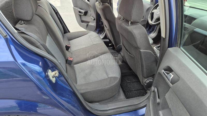 Opel Astra H 1.6 T.N.G