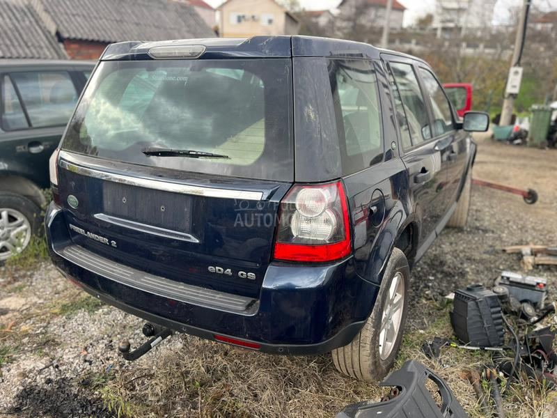 Land Rover Freelander 2011. god. -  kompletan auto u delovima