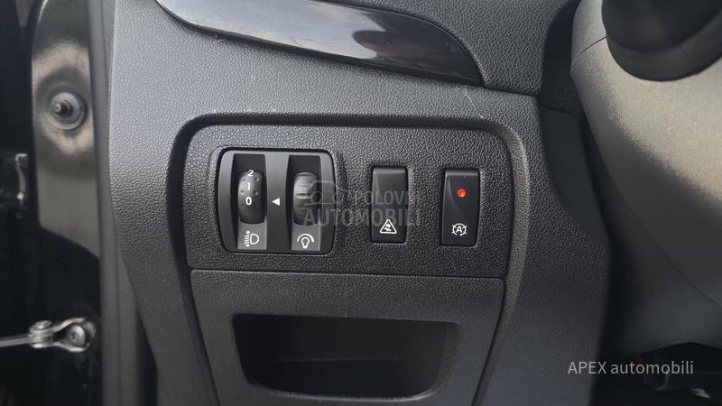 Renault Scenic Rezervisan