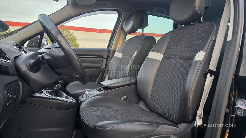Renault Scenic Rezervisan