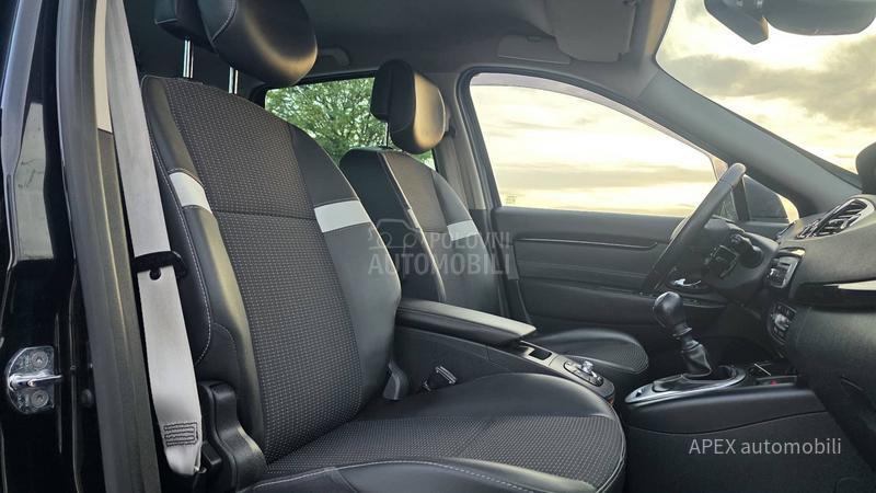 Renault Scenic Rezervisan