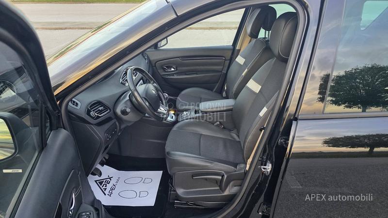 Renault Scenic Rezervisan