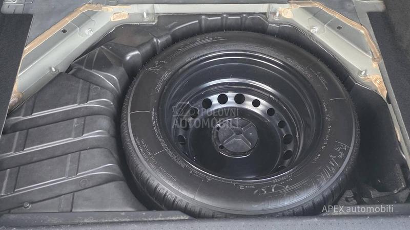 Renault Scenic Rezervisan