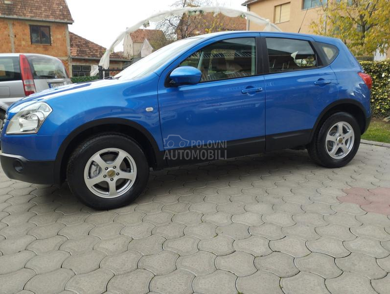 Nissan Qashqai 20 4x4 CH