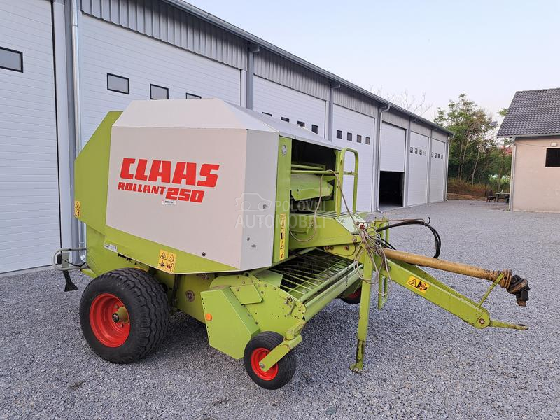 Claas ROLLANT 250