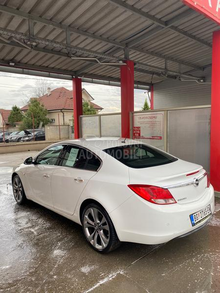 Opel Insignia 2.0 Tdi