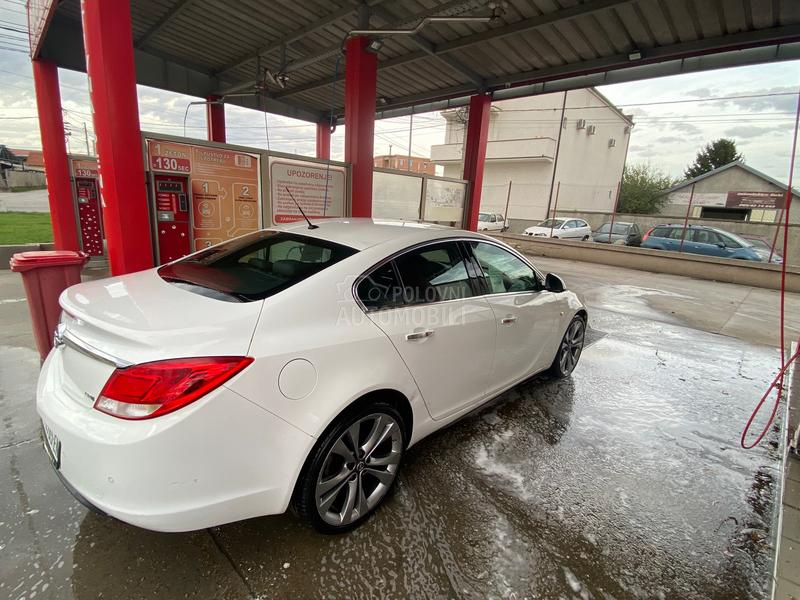 Opel Insignia 2.0 Tdi