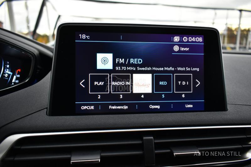 Peugeot 5008 1.6 Allure AT